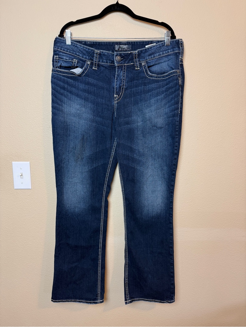 Silver Women’s Suki Mid Slim Boot Jeans Size 18